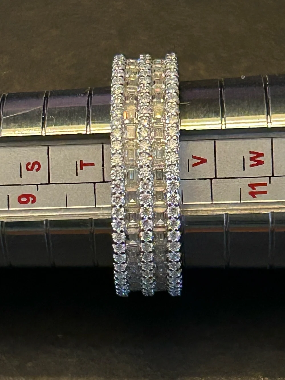 Radiant 3.90CTW Baguette & Round Genuine Moissanite 💎 Eternity Band 925 SSILVER